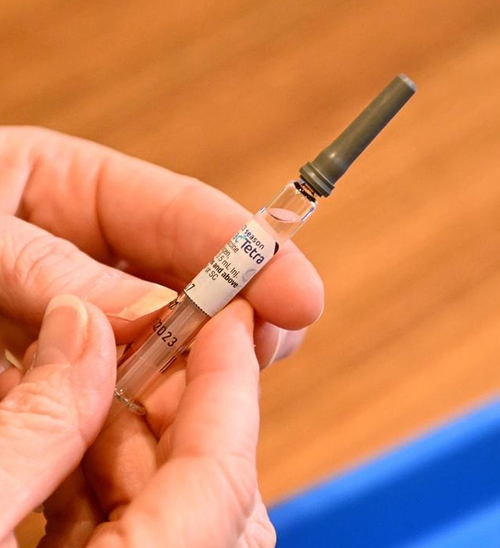 Immunisation body says over-75s need another Covid booster