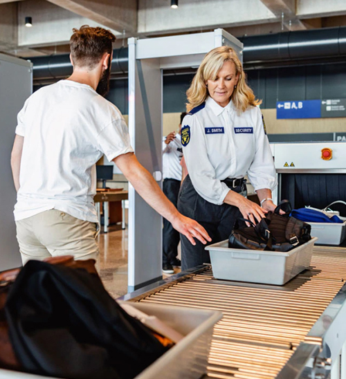 Airport Warning in Australia! Luggage Mysteriously Vanishing from Conveyor Belts – Passengers Suffer