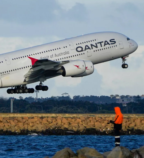 Australian Woman Suffers Severe Asthma Attack on Qantas Flight, Makes Shocking Discovery Under Pillo